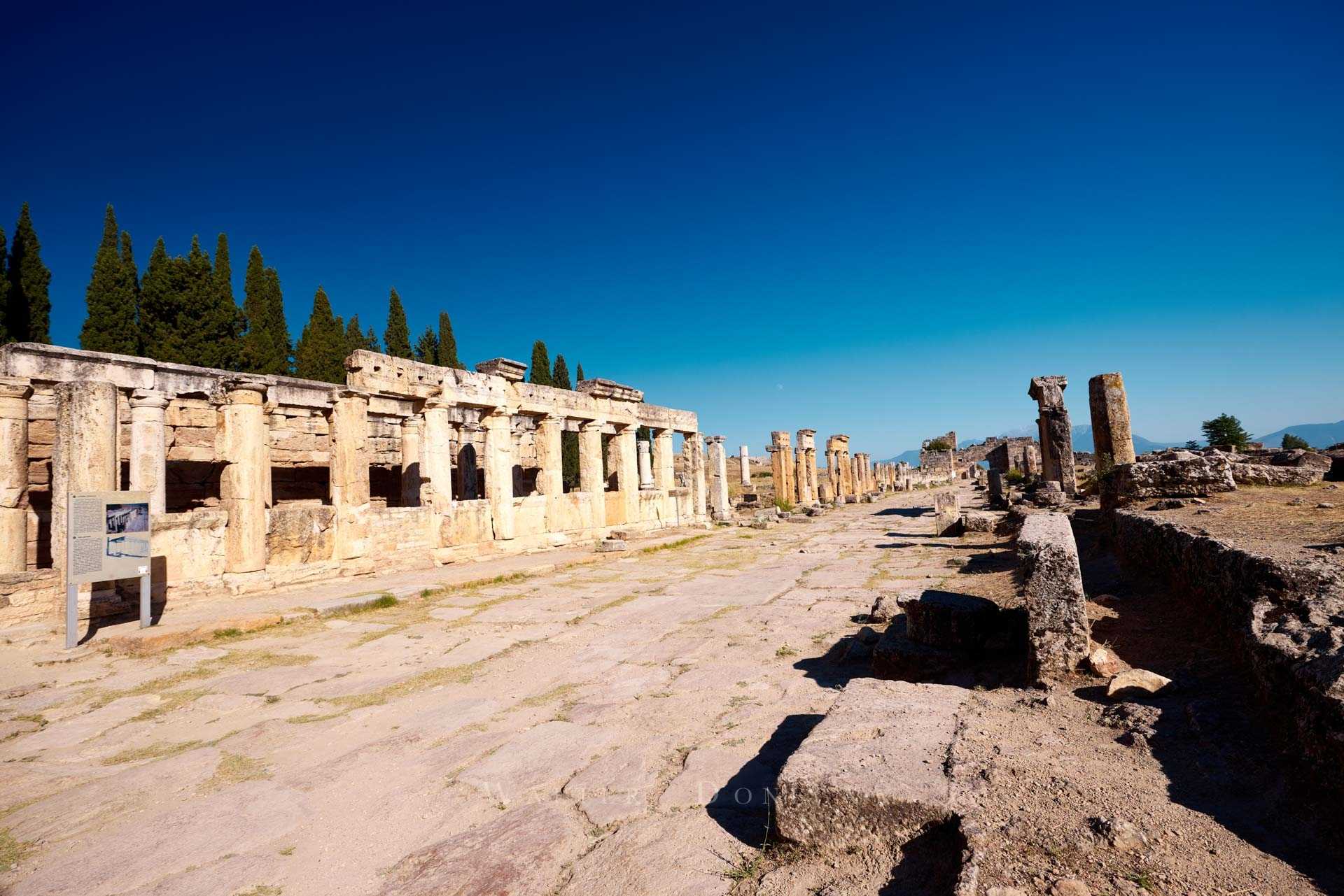 Via di Frontino, Hierapolis, Denizli