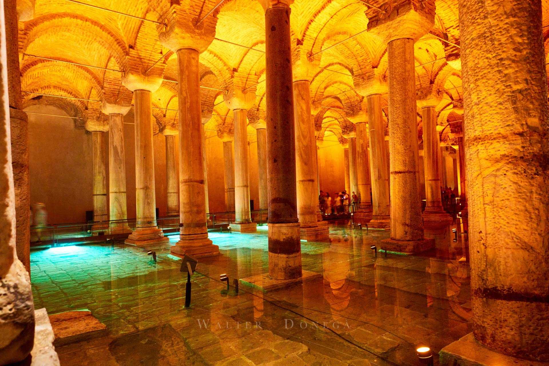 Yerebatan Sarnıcı (Basilica Cisterna), Fatih - Alemdar Mh., Istanbul