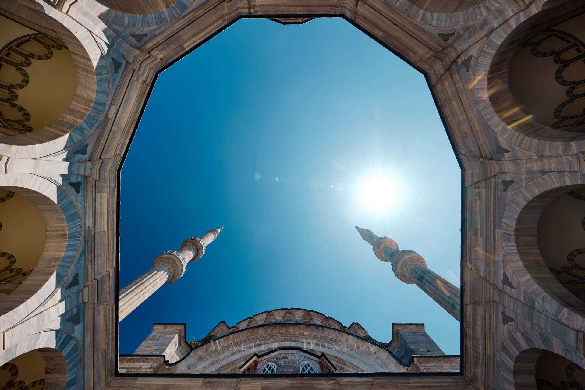 Nuruosmaniye Camii (Moschea della luce di Osman), Fatih - Cemberlitas Mh., Istanbul