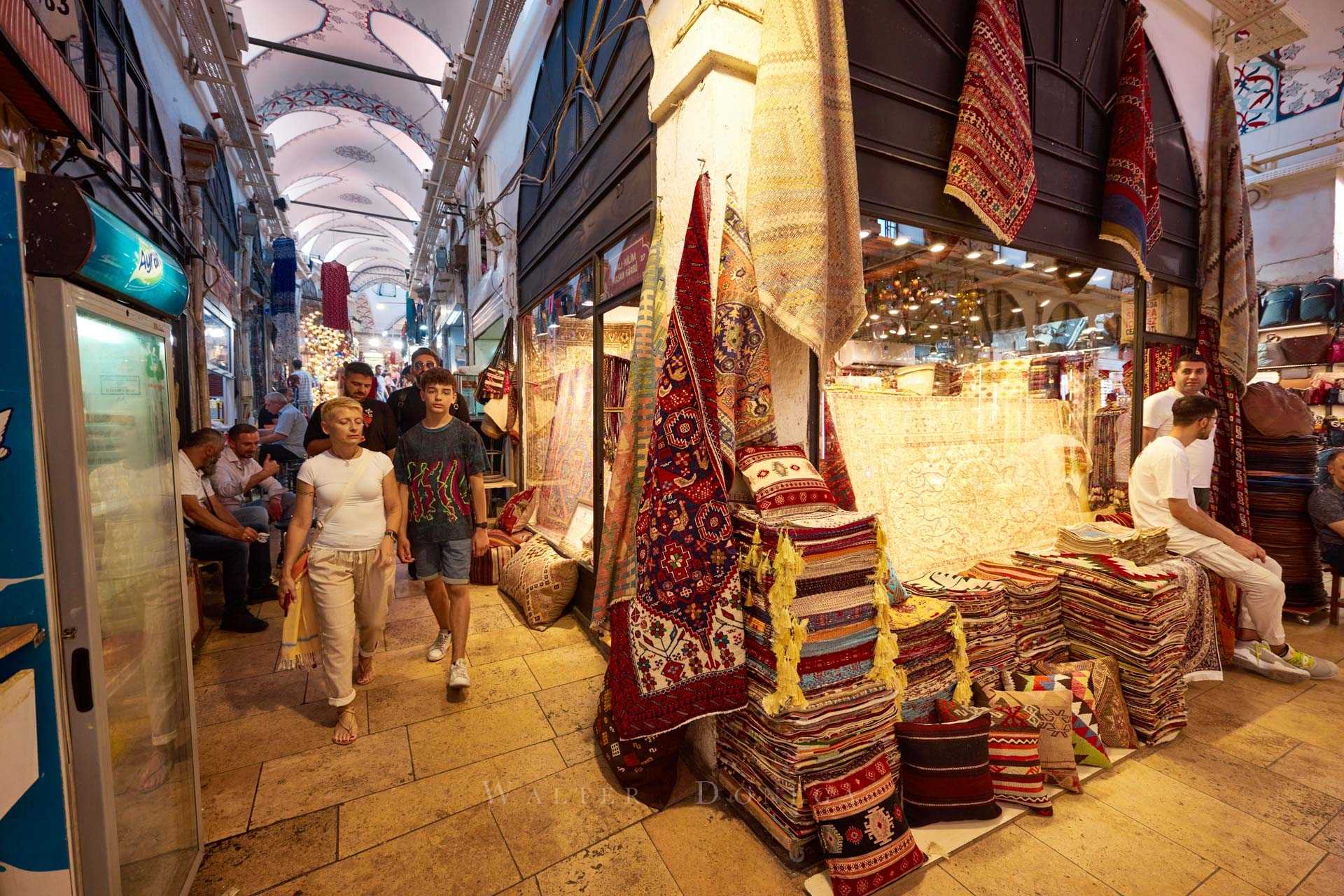 Kapalıçarşı (Gran Bazarn), Fatih - Kapalıçarşı Mh., Istanbul