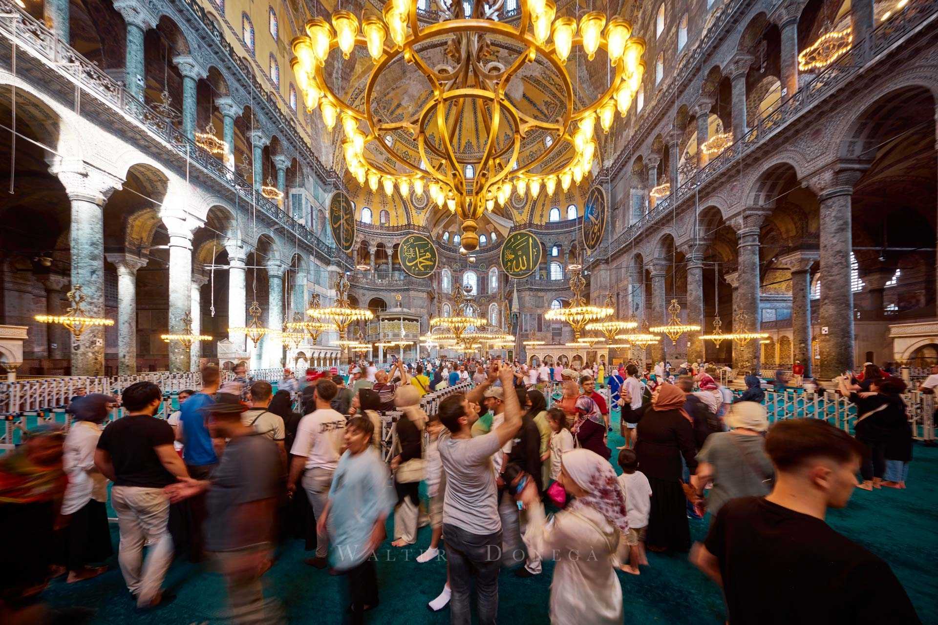 Ayasofya-i Kebîr Câmi-i Şerîfi (Basilica di Santa Sofia), Fatih - Sultan Ahmet Mh., Istanbul