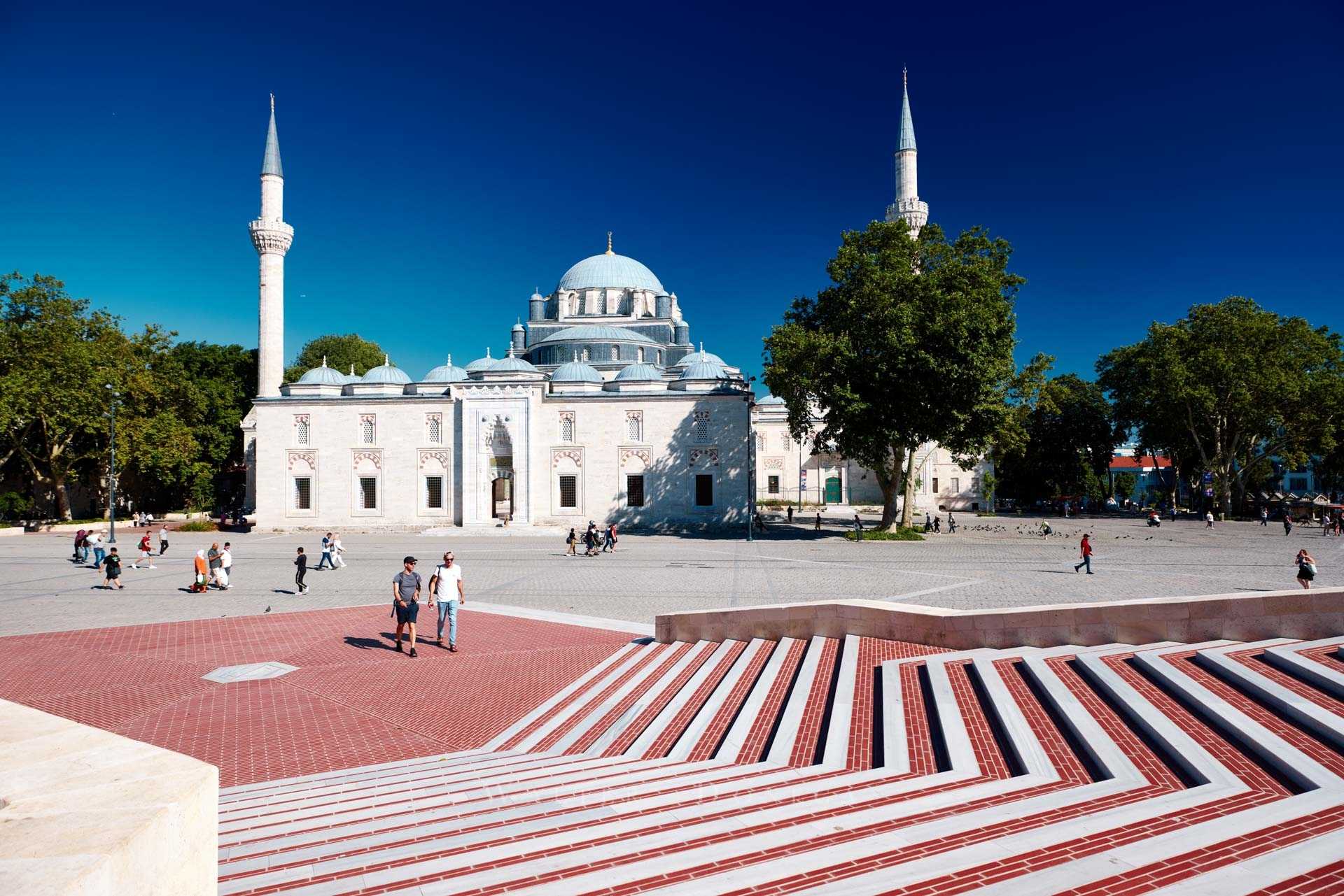 Beyazıt Camii (Moschea di Beyazit), Fatih -  Süleymaniye Mh., Istanbul